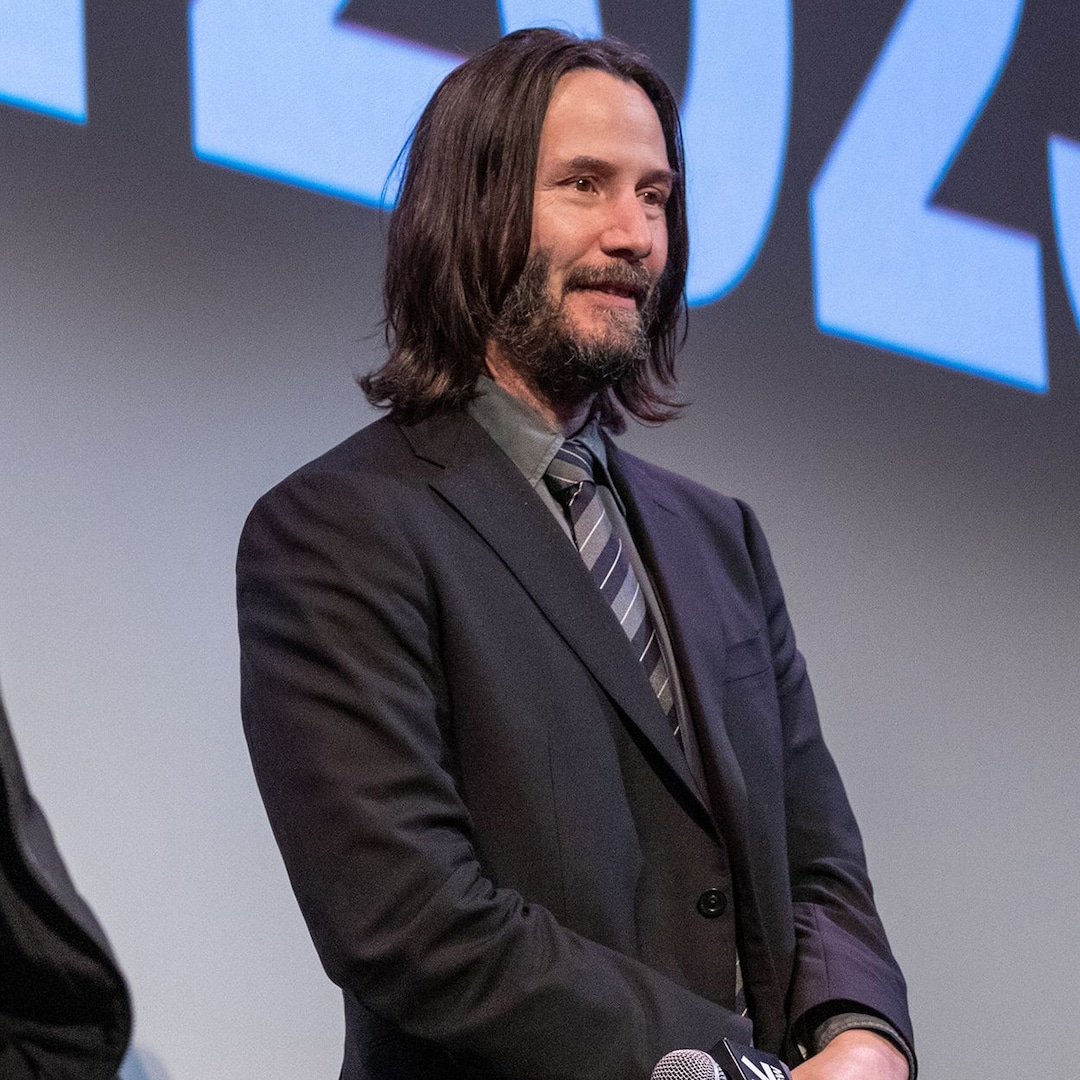 Keanu Reeves’ Reaction to a Fan’s Marriage Proposal Is Most Excellent